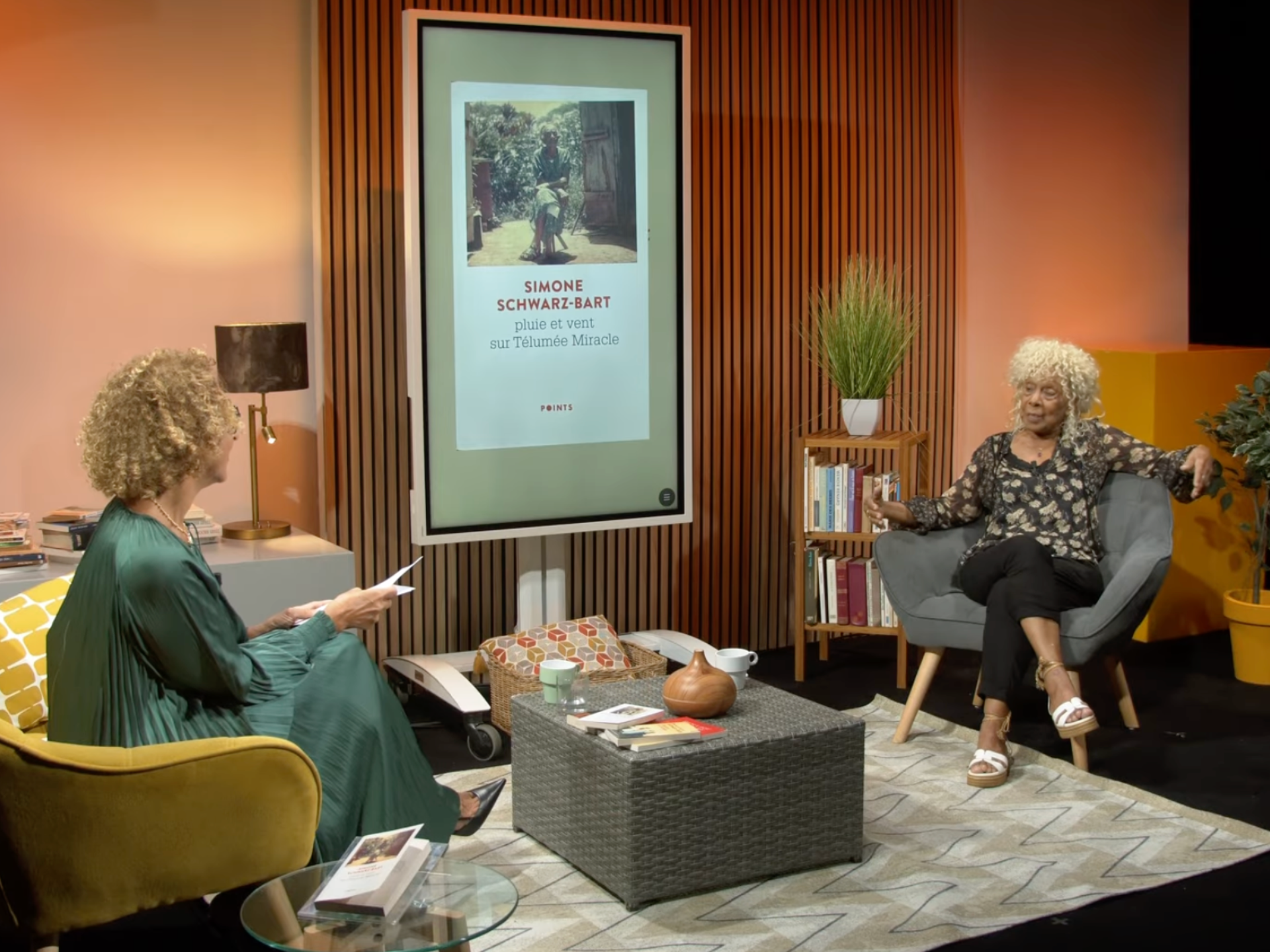 simone schwarz bart auteurs signatures caraibe par claire richer média art et littérature